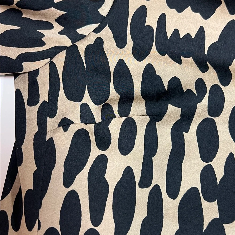 LOFT Black and Tan Patterned Sheath Dress - Picture 8 of 16